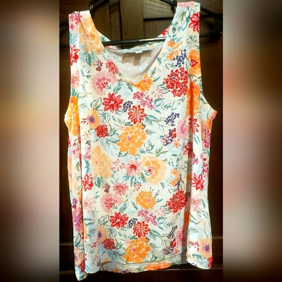 LOFT Women’s Rayon Tank Top Shirt Size Medium, Multicolored Floral Print LNC - Picture 1 of 3
